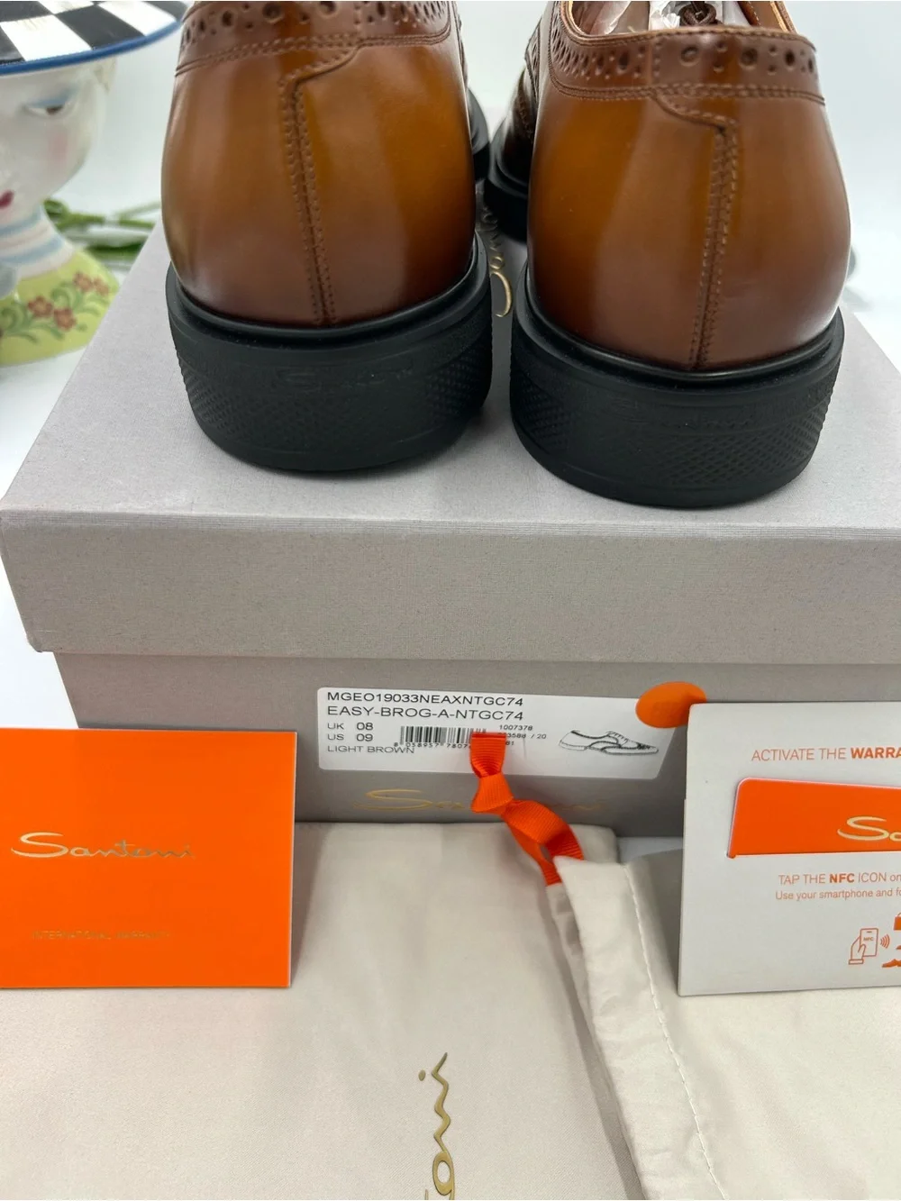 Men's Santoni easy wing tip brown burnished leather size 9 US made in Italy
